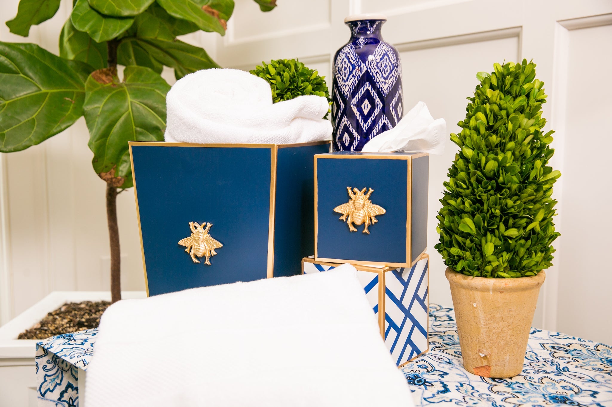 Buy Navy Blue Bee Tissue Box Cover