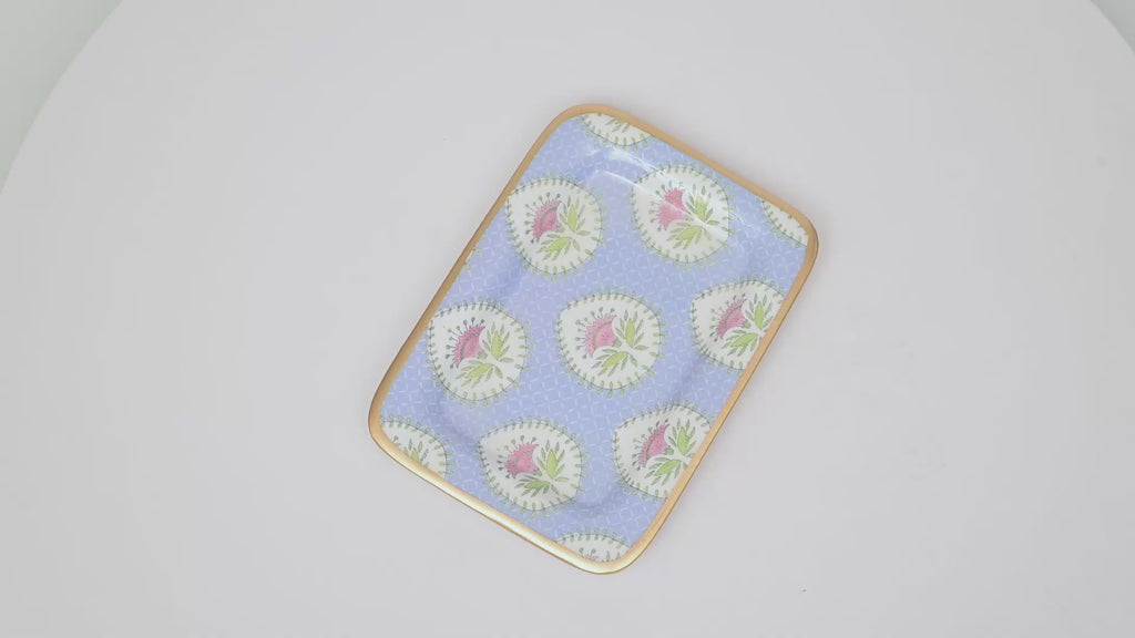 Daphne Enameled Laney Soap Dish