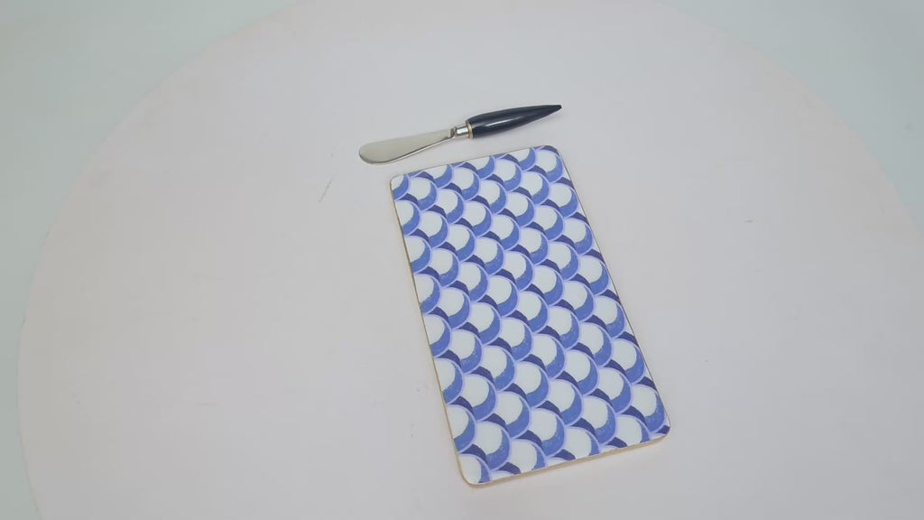 Scales Amelia Cutting Board Set