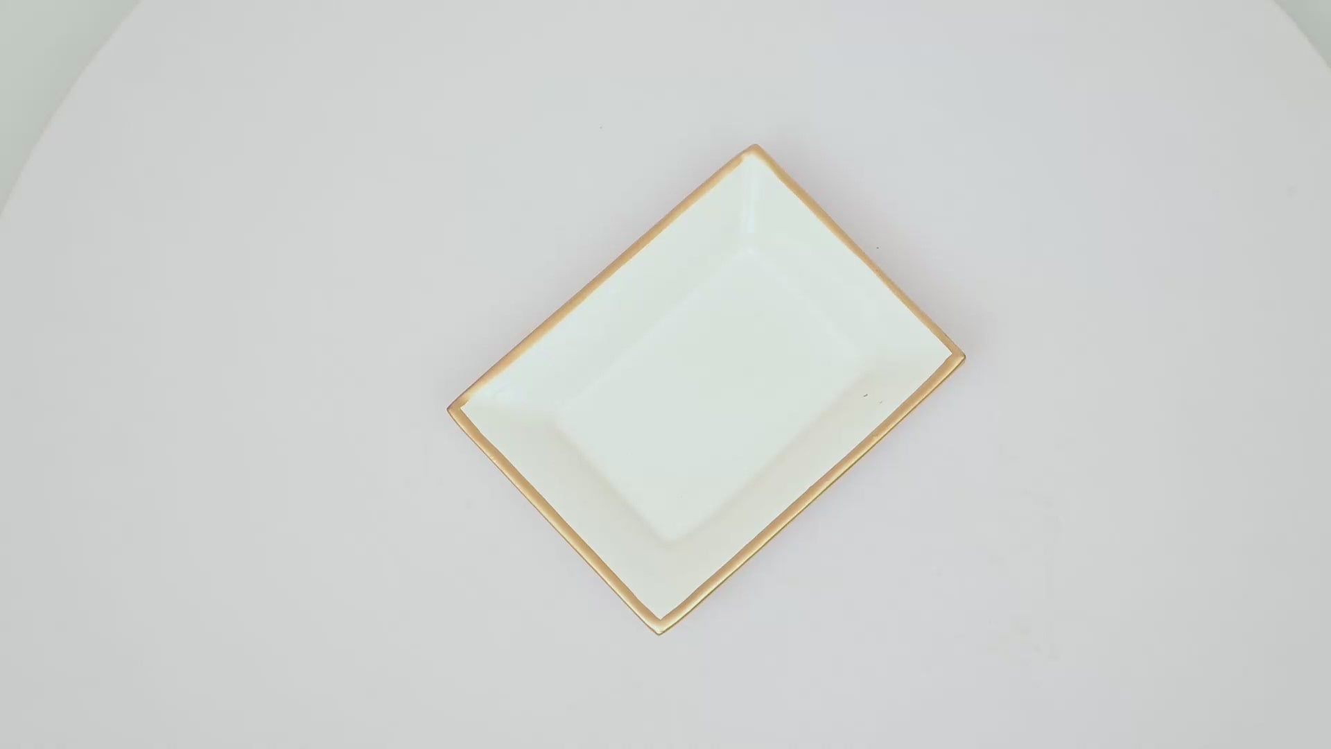 Gracie Enameled Landry Jewelry Tray