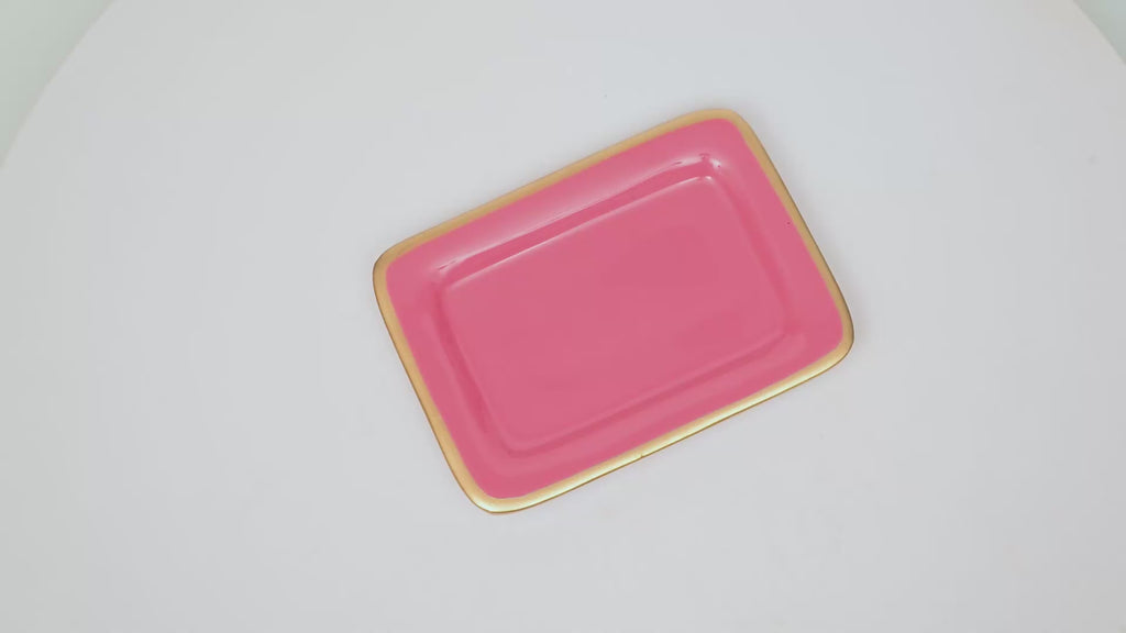 Gracie Enameled Laney Soap Dish